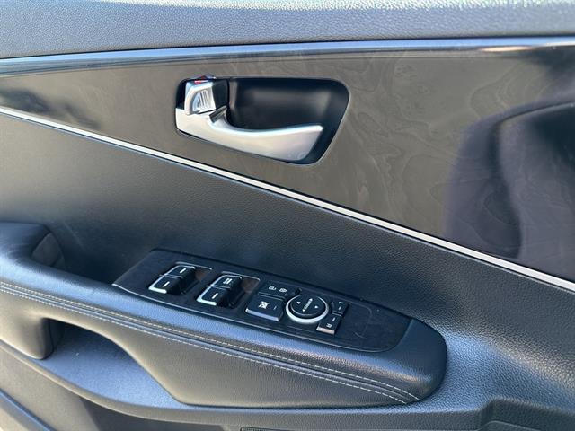 used 2018 Kia Sorento car, priced at $12,770
