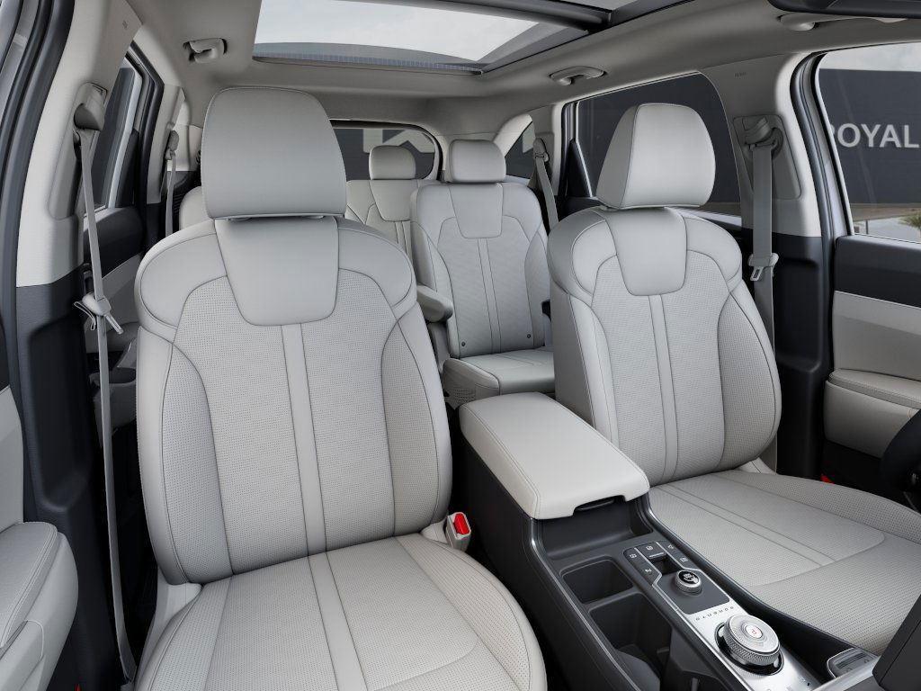 new 2025 Kia Sorento Hybrid car, priced at $42,125
