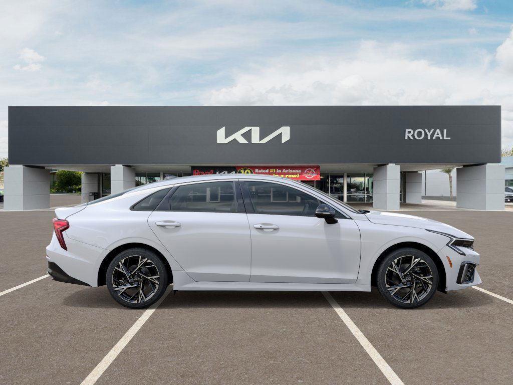 new 2025 Kia K5 car, priced at $29,530