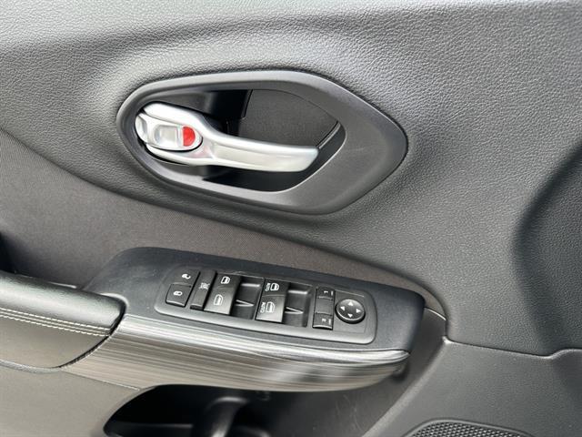 used 2016 Jeep Cherokee car, priced at $13,500