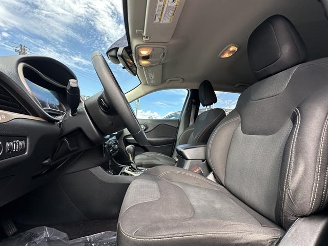 used 2016 Jeep Cherokee car, priced at $13,500