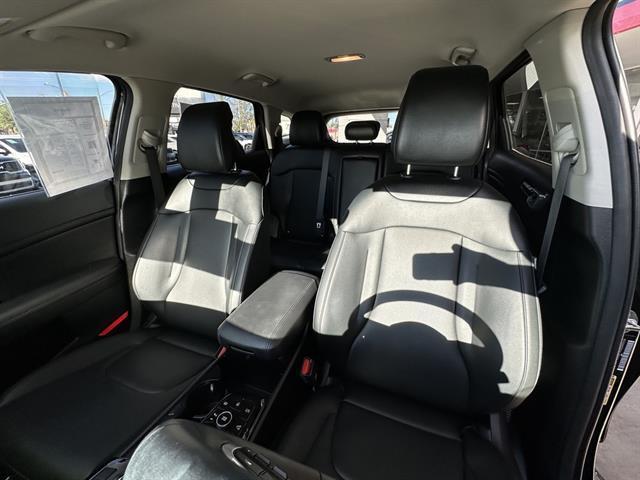 used 2025 Kia Sportage car, priced at $28,990