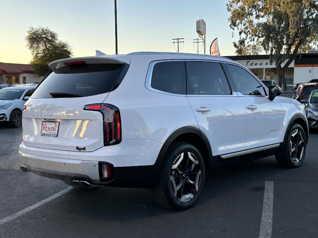 used 2024 Kia Telluride car, priced at $39,705