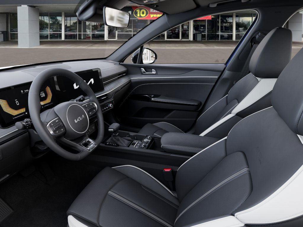 new 2025 Kia K5 car, priced at $30,550