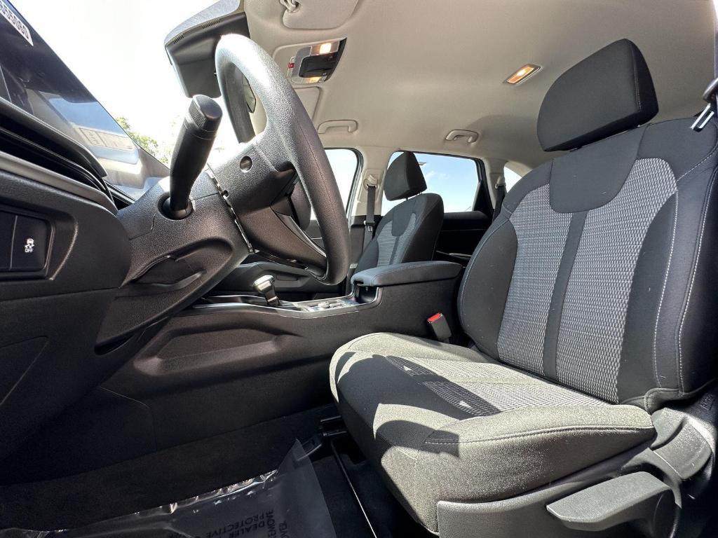 used 2025 Kia Sorento car, priced at $27,990