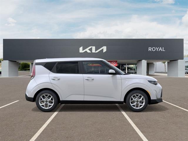 new 2025 Kia Soul car, priced at $23,050