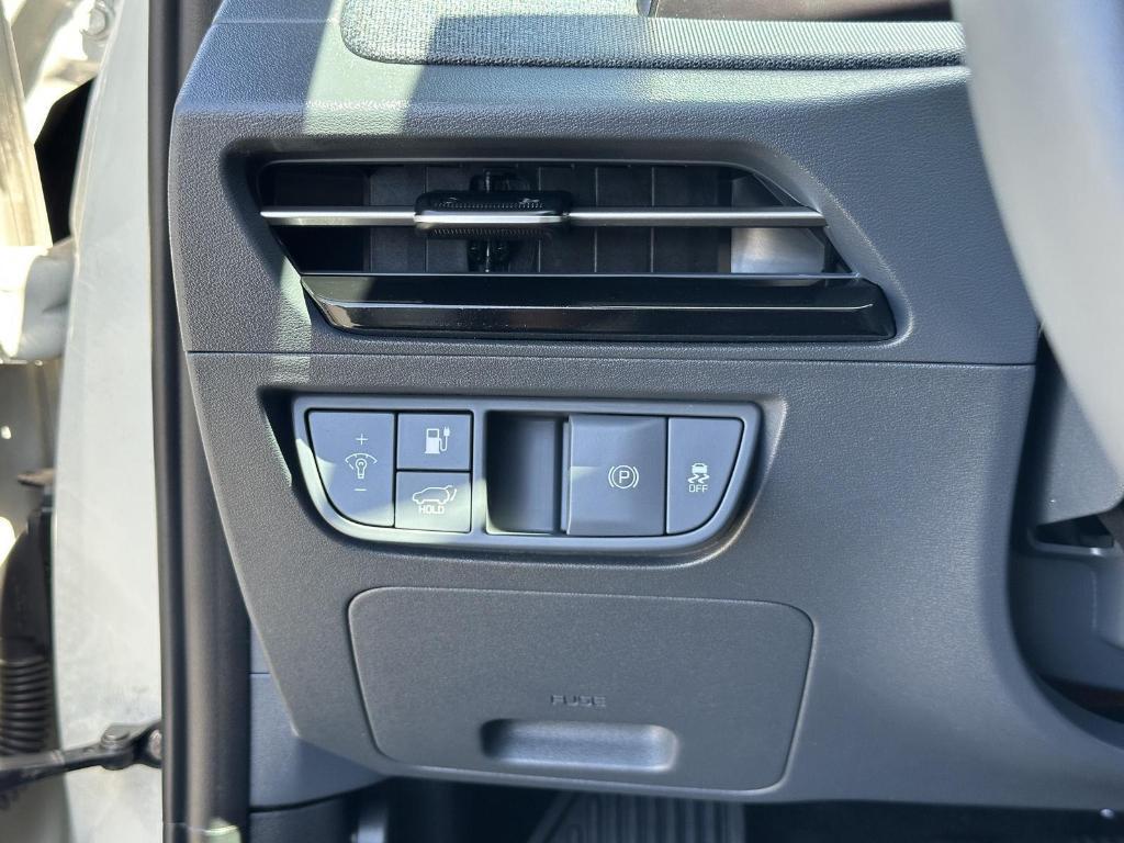 used 2022 Kia EV6 car, priced at $25,990