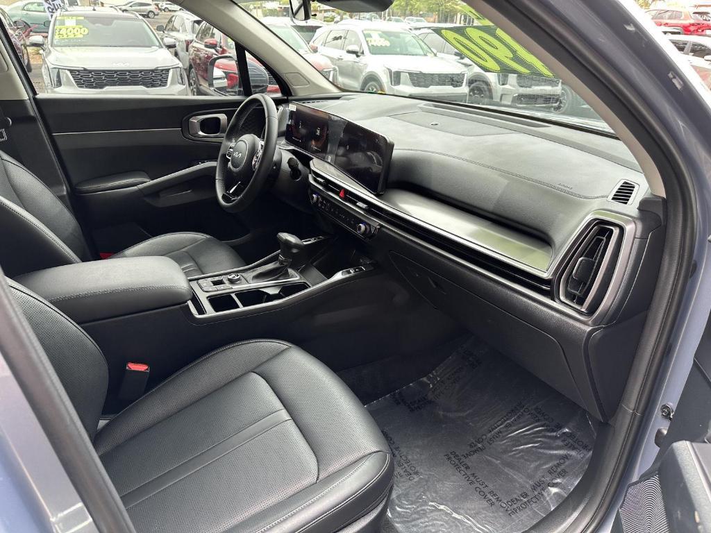 used 2025 Kia Sorento car, priced at $36,490