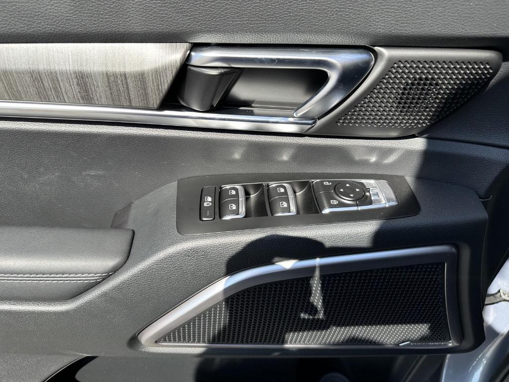 new 2025 Kia Telluride car, priced at $43,194