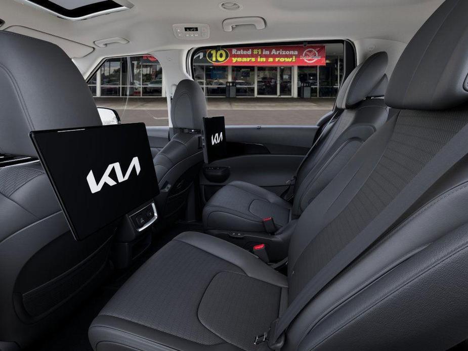 new 2025 Kia Carnival car, priced at $54,618