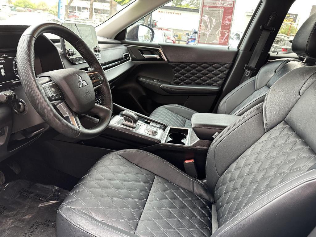 used 2024 Mitsubishi Outlander car, priced at $26,990
