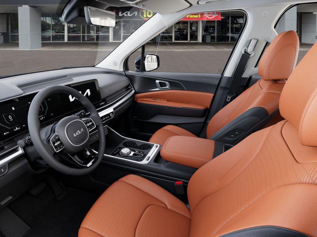 new 2025 Kia Carnival Hybrid car, priced at $55,095