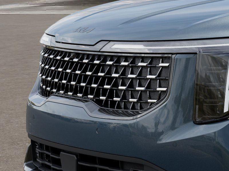 new 2025 Kia Carnival Hybrid car, priced at $55,095