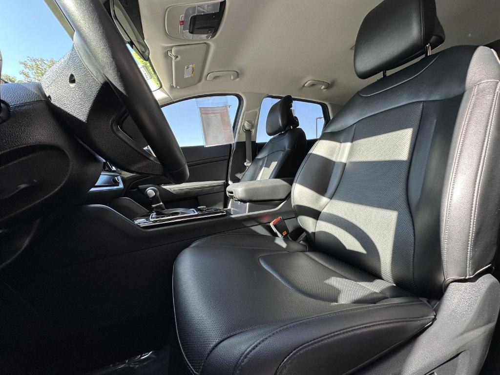 used 2025 Kia Sportage car, priced at $28,990