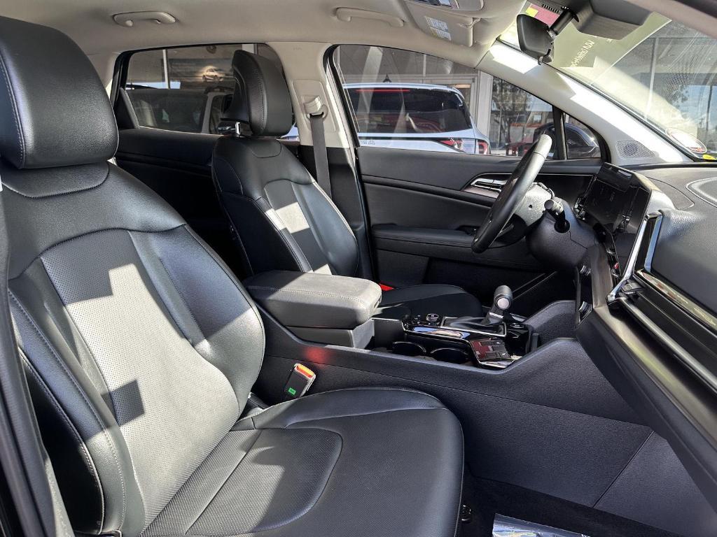 used 2025 Kia Sportage car, priced at $28,990
