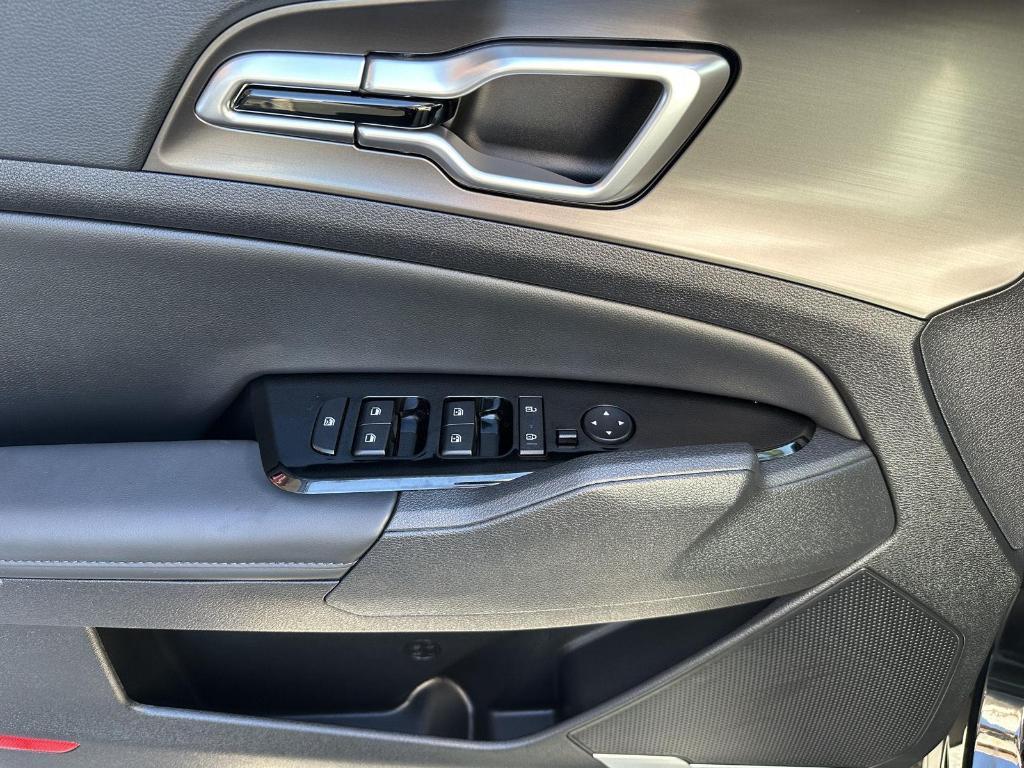 used 2025 Kia Sportage car, priced at $28,990