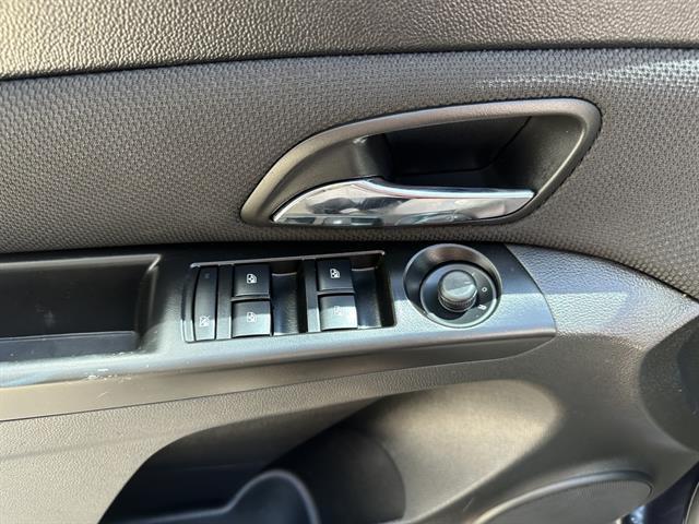 used 2014 Chevrolet Cruze car, priced at $7,990