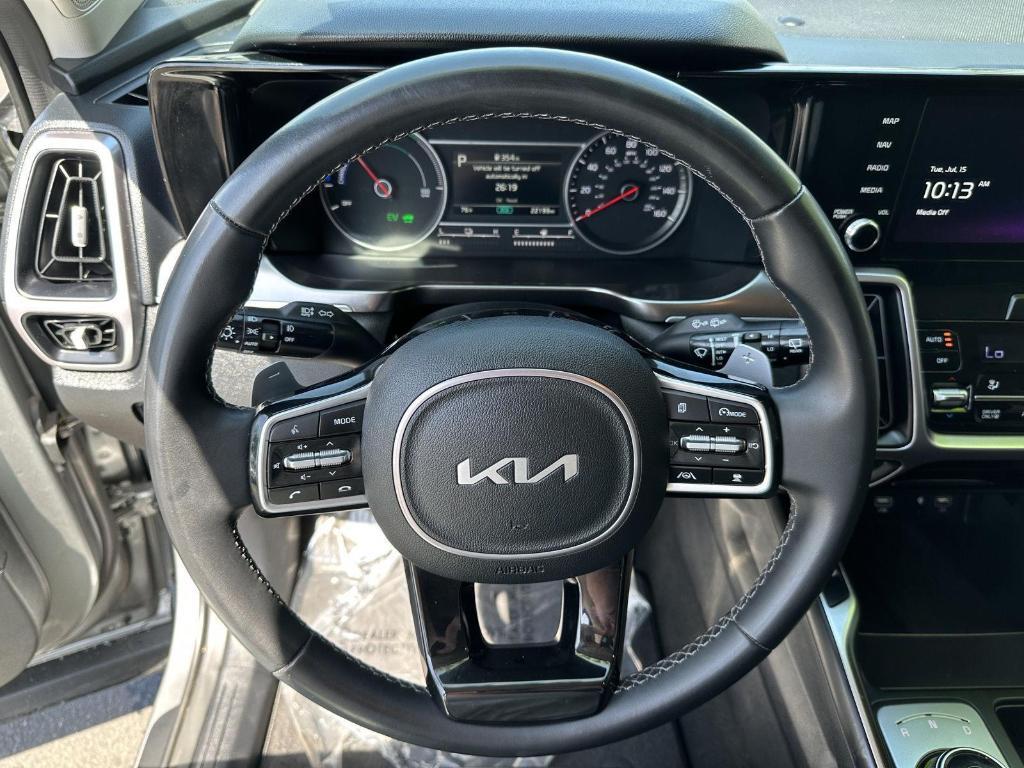 used 2023 Kia Sorento Hybrid car, priced at $31,990