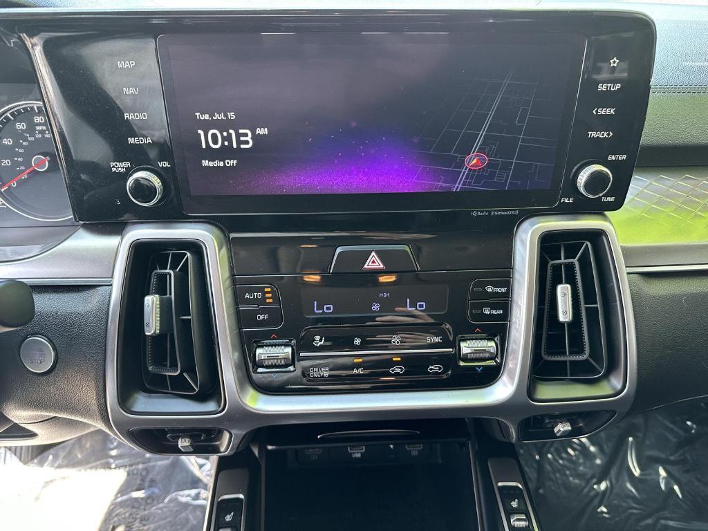 used 2023 Kia Sorento Hybrid car, priced at $31,990