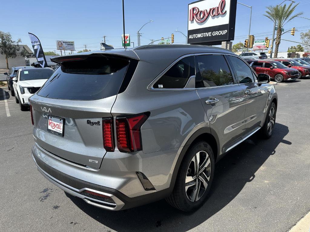 used 2023 Kia Sorento Hybrid car, priced at $31,990