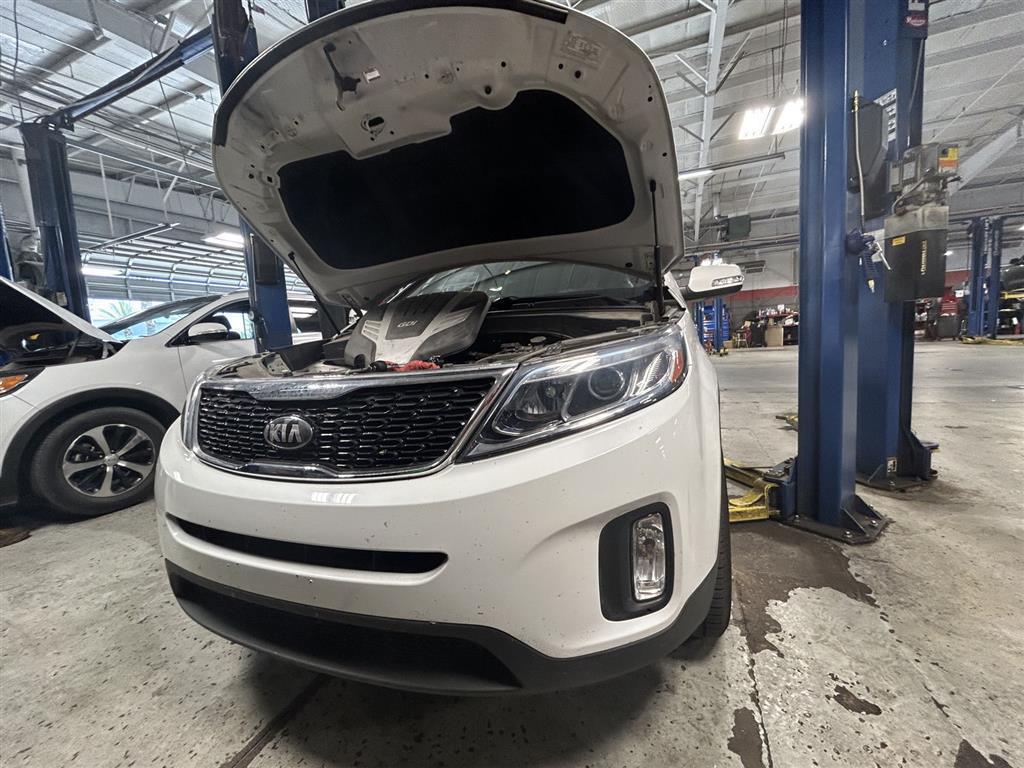 used 2014 Kia Sorento car, priced at $12,990
