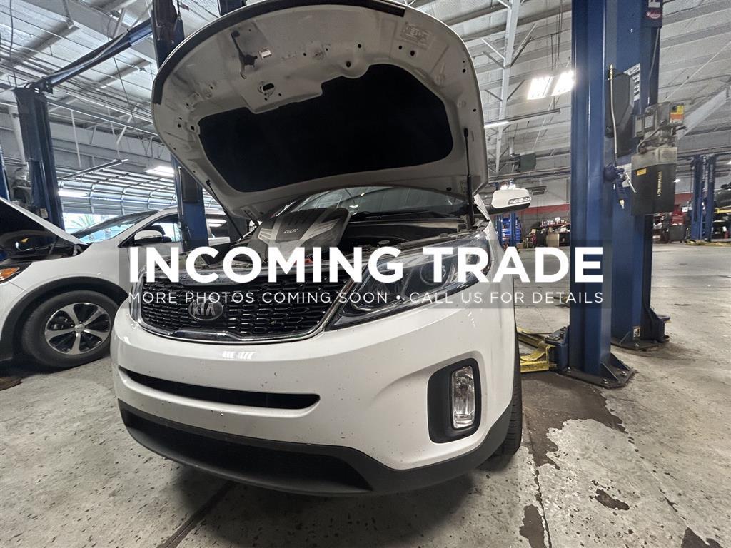used 2014 Kia Sorento car, priced at $12,990