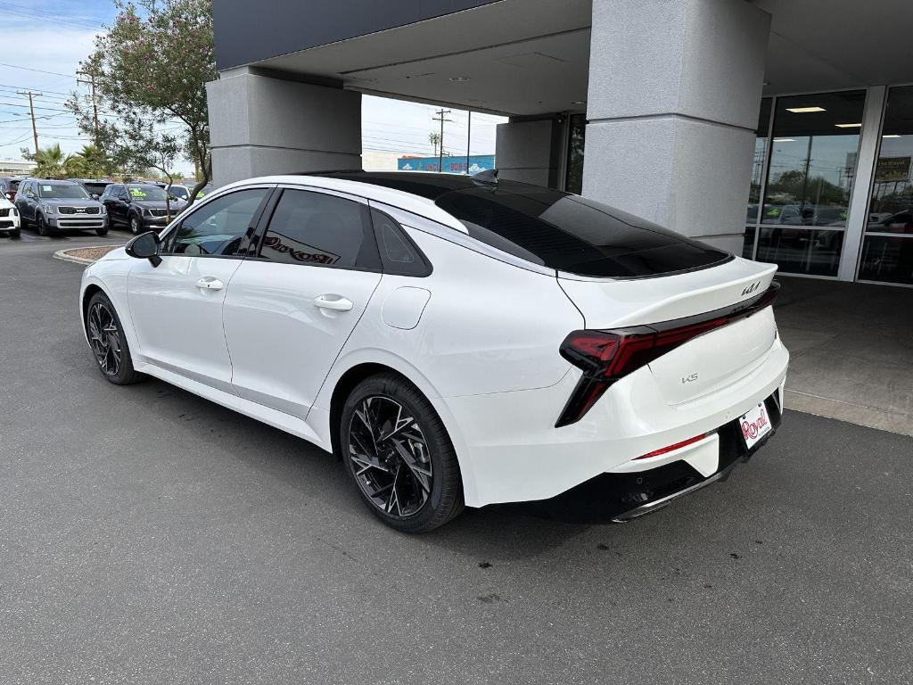new 2025 Kia K5 car, priced at $31,390