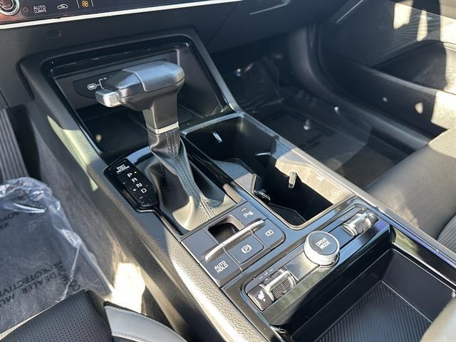 used 2025 Kia K5 car, priced at $27,990