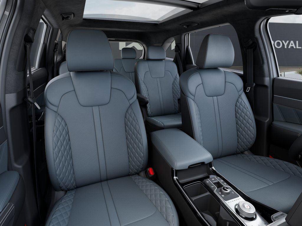 new 2025 Kia Sorento Hybrid car, priced at $43,884