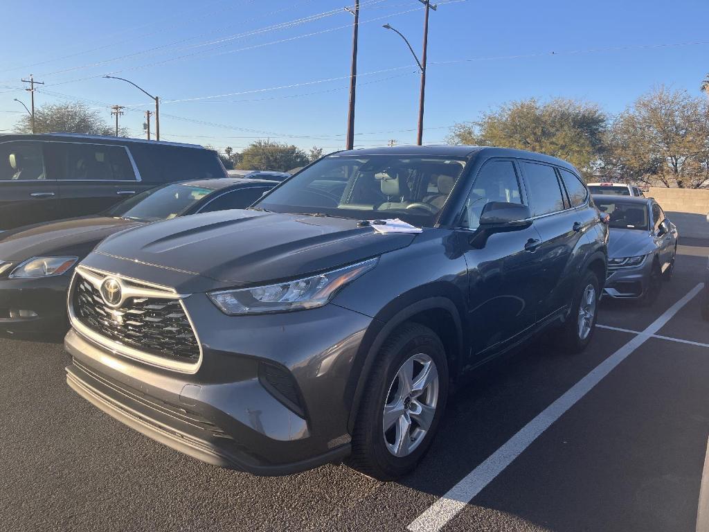 used 2020 Toyota Highlander car, priced at $23,990