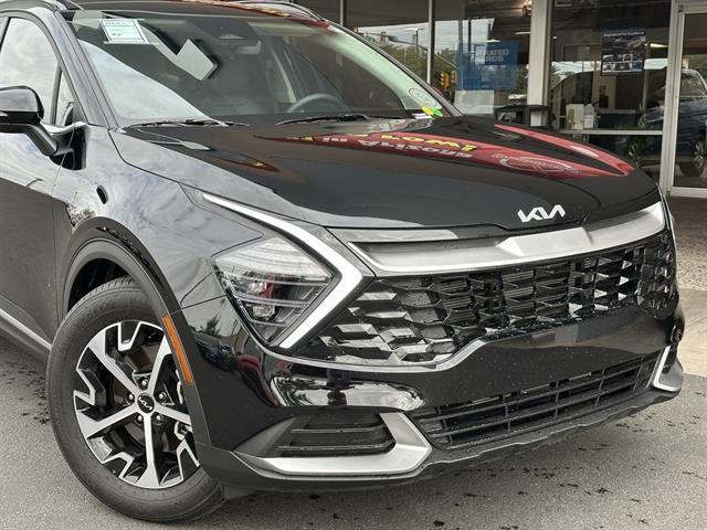 used 2025 Kia Sportage car, priced at $28,990
