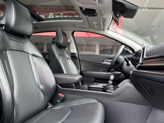 used 2025 Kia Sportage car, priced at $28,990