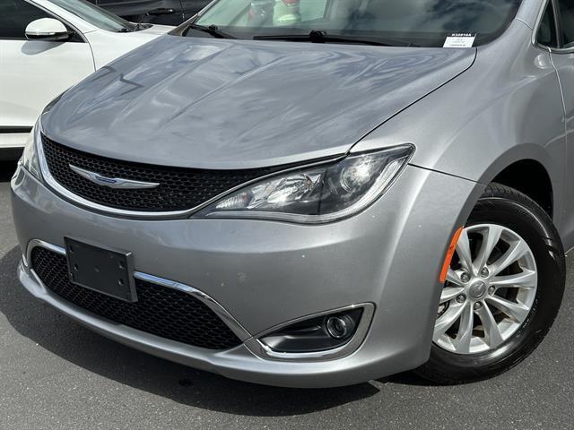 used 2019 Chrysler Pacifica car, priced at $16,590