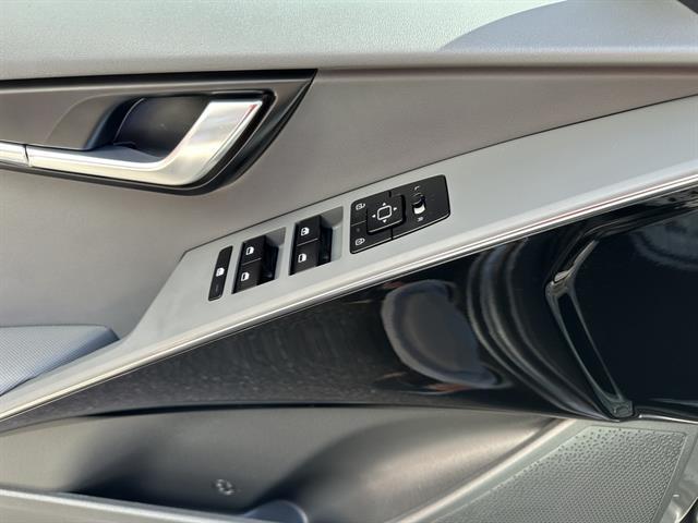 used 2025 Kia Niro car, priced at $28,490