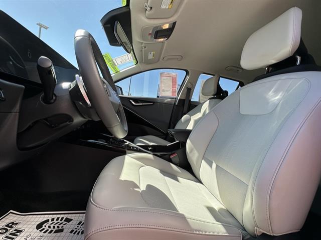 used 2025 Kia Niro car, priced at $28,490