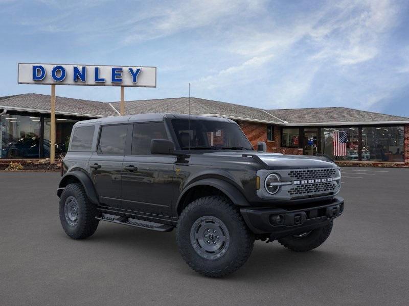 new 2025 Ford Bronco car, priced at $61,614