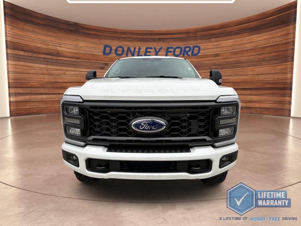 new 2024 Ford F-350 car, priced at $76,172