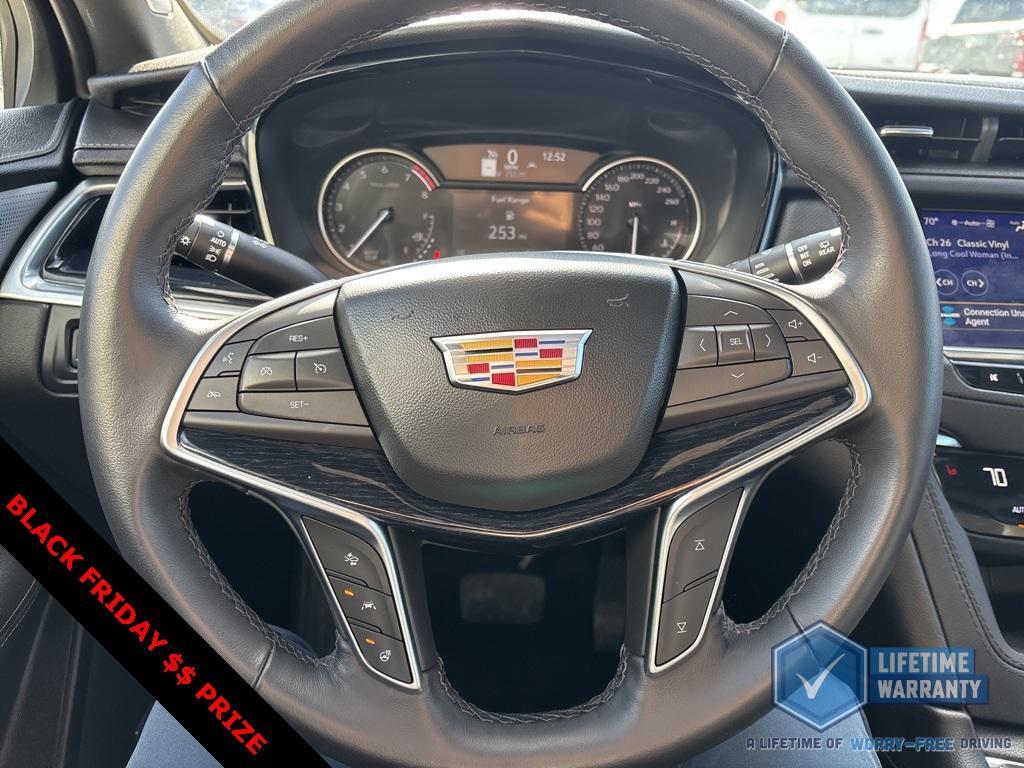 used 2024 Cadillac XT5 car, priced at $44,000