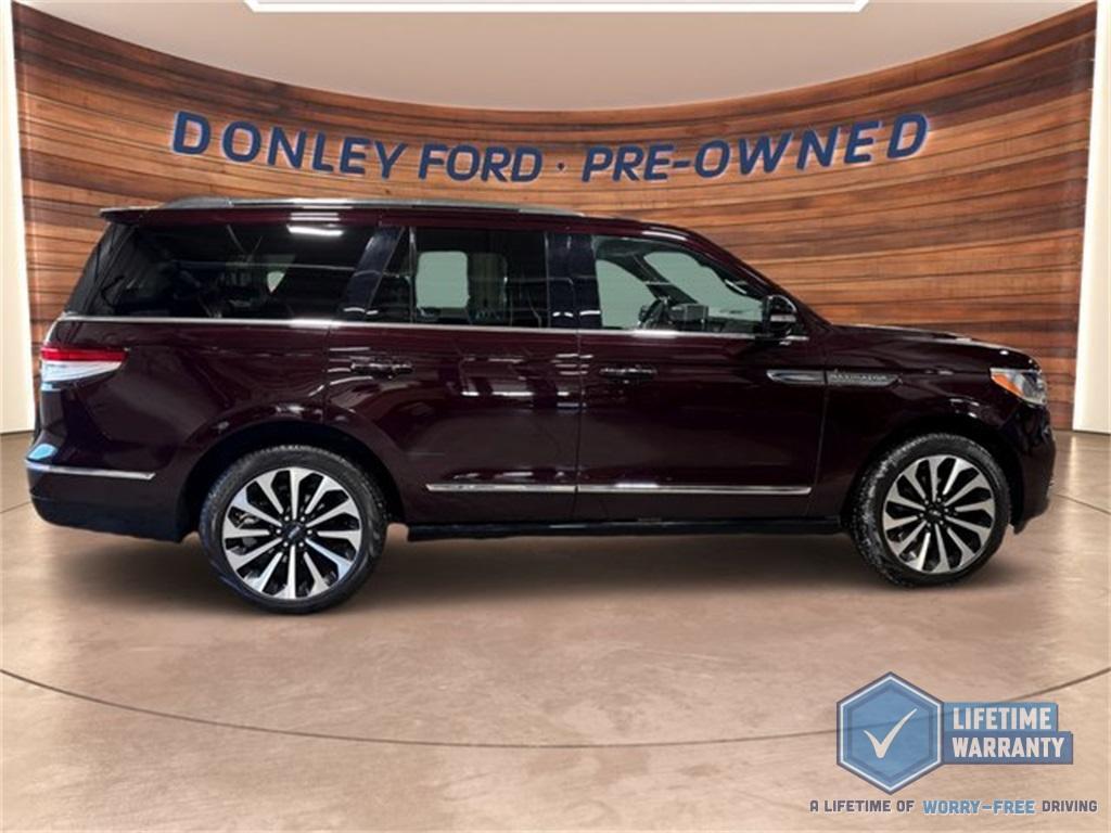 used 2023 Lincoln Navigator car, priced at $71,900