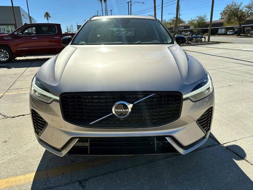 new 2025 Volvo XC60 car, priced at $54,975