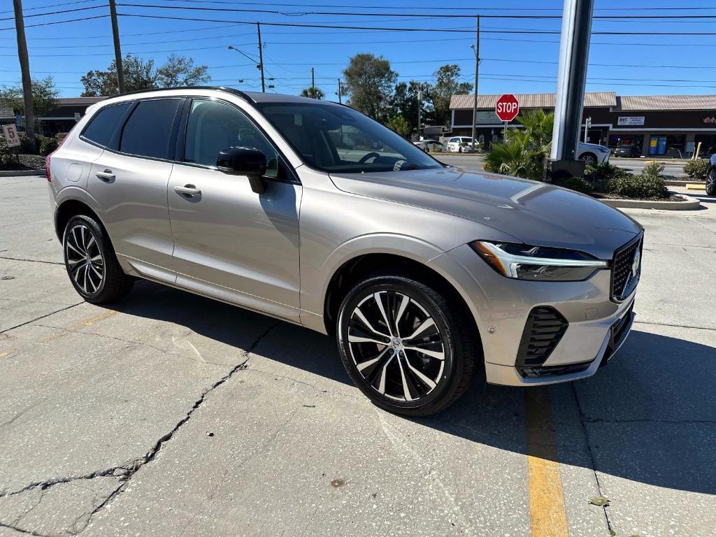 new 2025 Volvo XC60 car, priced at $54,975