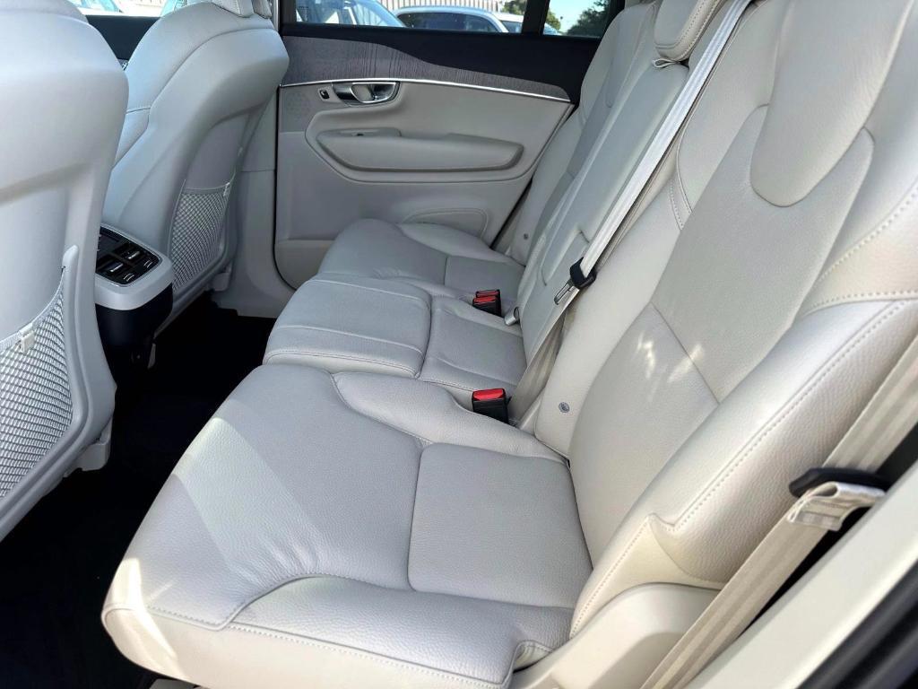 new 2025 Volvo XC90 car, priced at $65,265