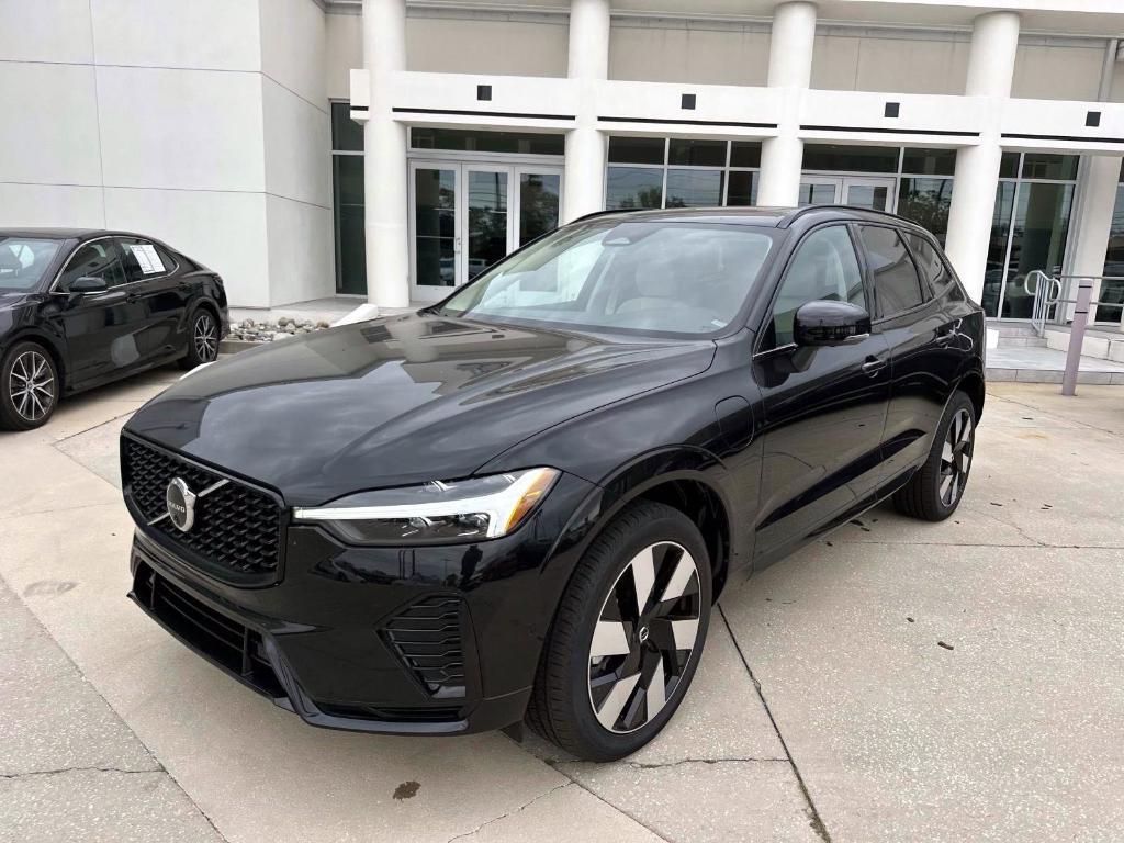 new 2025 Volvo XC60 Plug-In Hybrid car, priced at $65,485