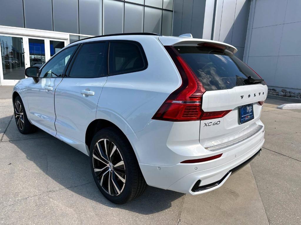 new 2025 Volvo XC60 car, priced at $54,585