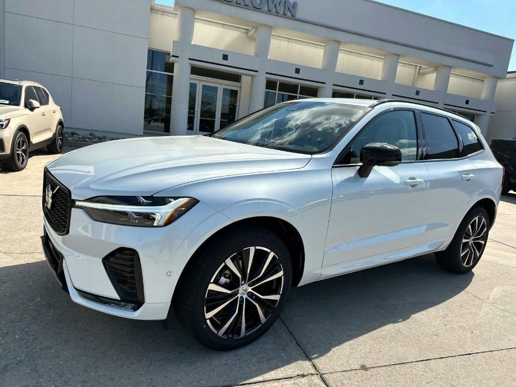 new 2025 Volvo XC60 car, priced at $54,585