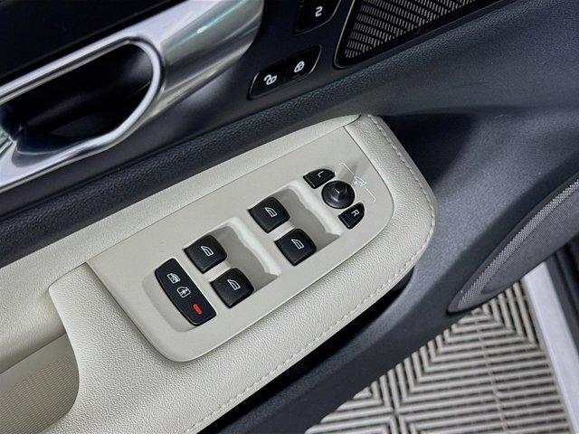 used 2023 Volvo V60 Cross Country car, priced at $43,448