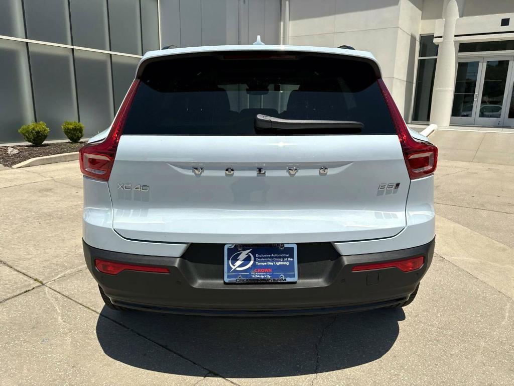 new 2025 Volvo XC40 car, priced at $47,435