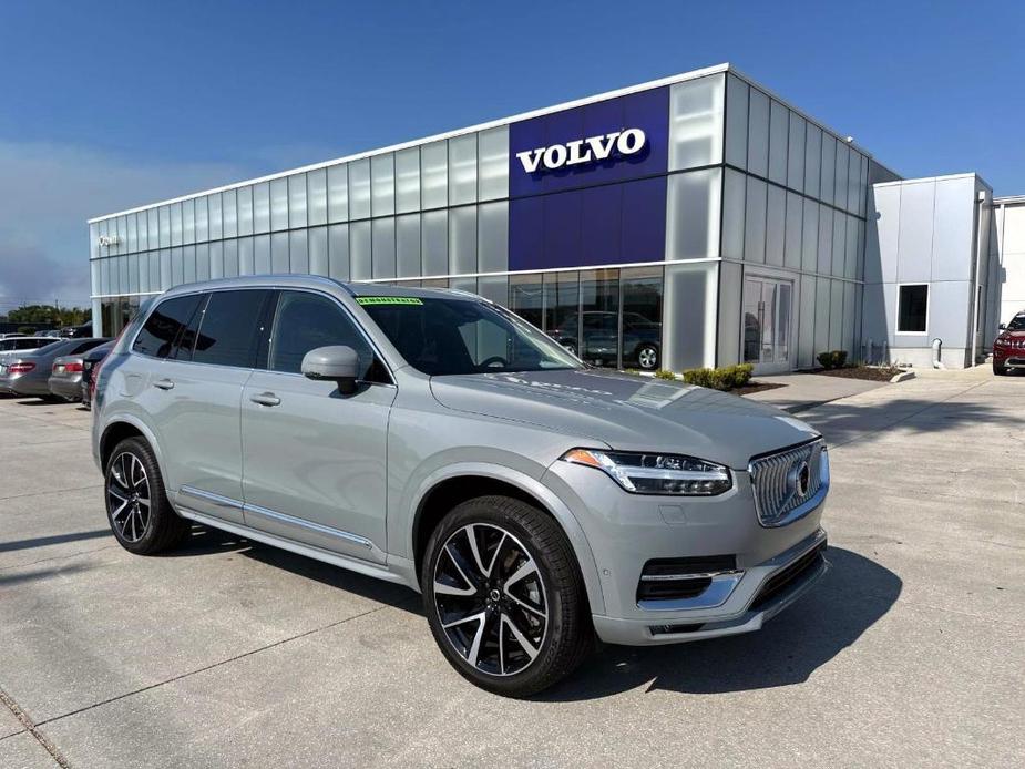 new 2024 Volvo XC90 car, priced at $64,035