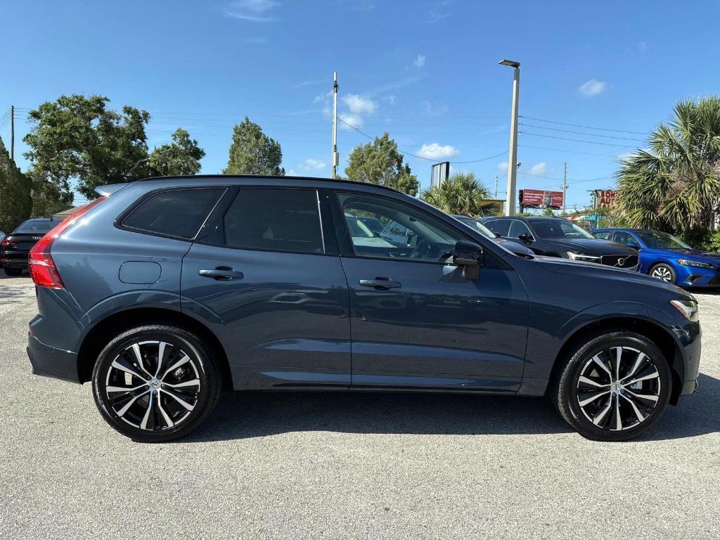 new 2025 Volvo XC60 car, priced at $52,177