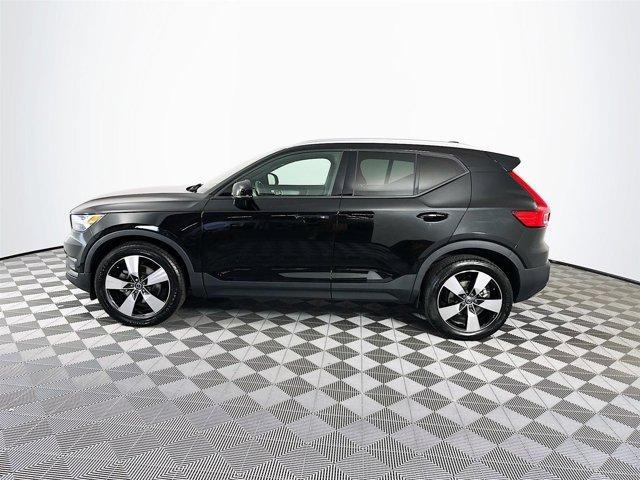 used 2020 Volvo XC40 car, priced at $25,289